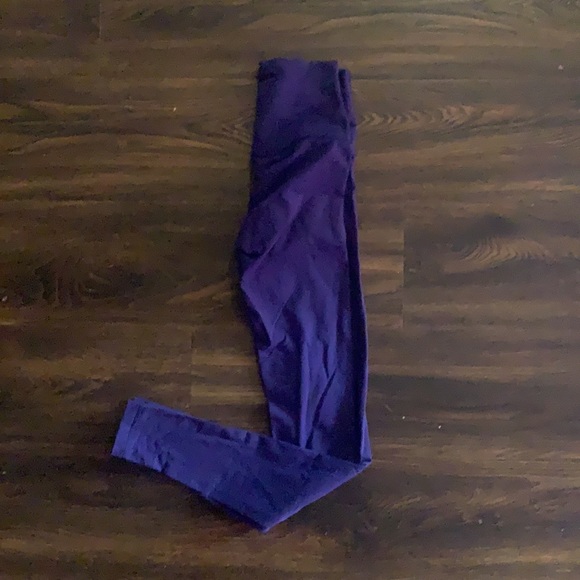 Lululemon leggings - Picture 2 of 4
